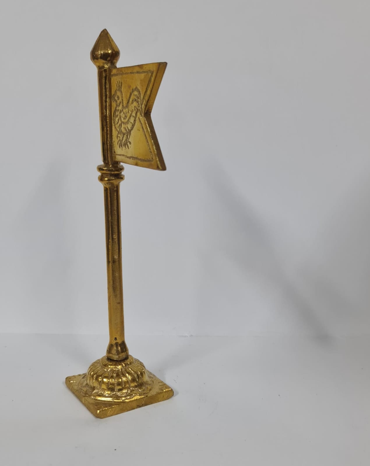 Solid Brass Seval Kodi With Base - Medium - 10.5 CM (H)