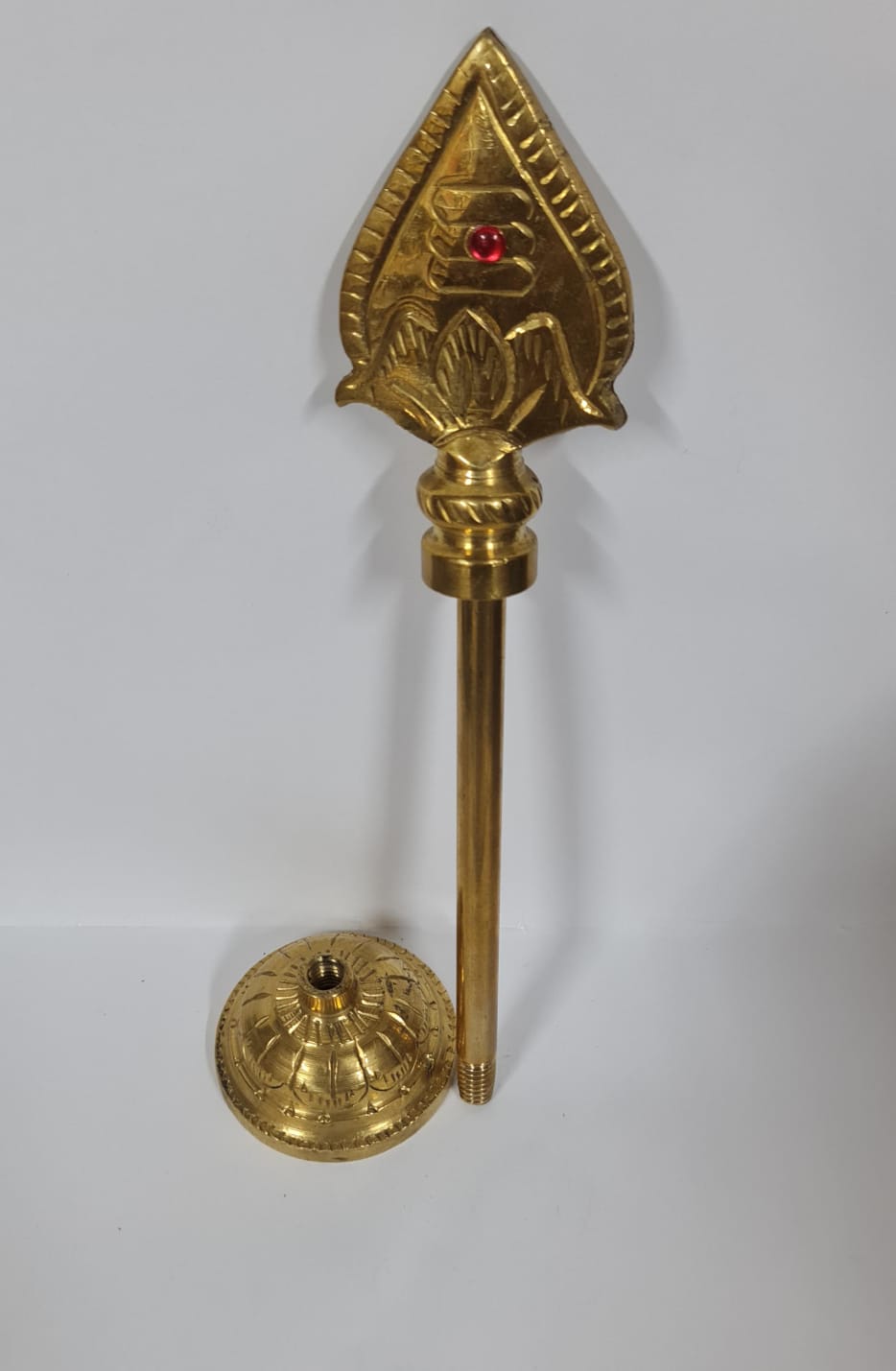 Solid  Brass Vel With Base - Medium - 20.5 CM (H)