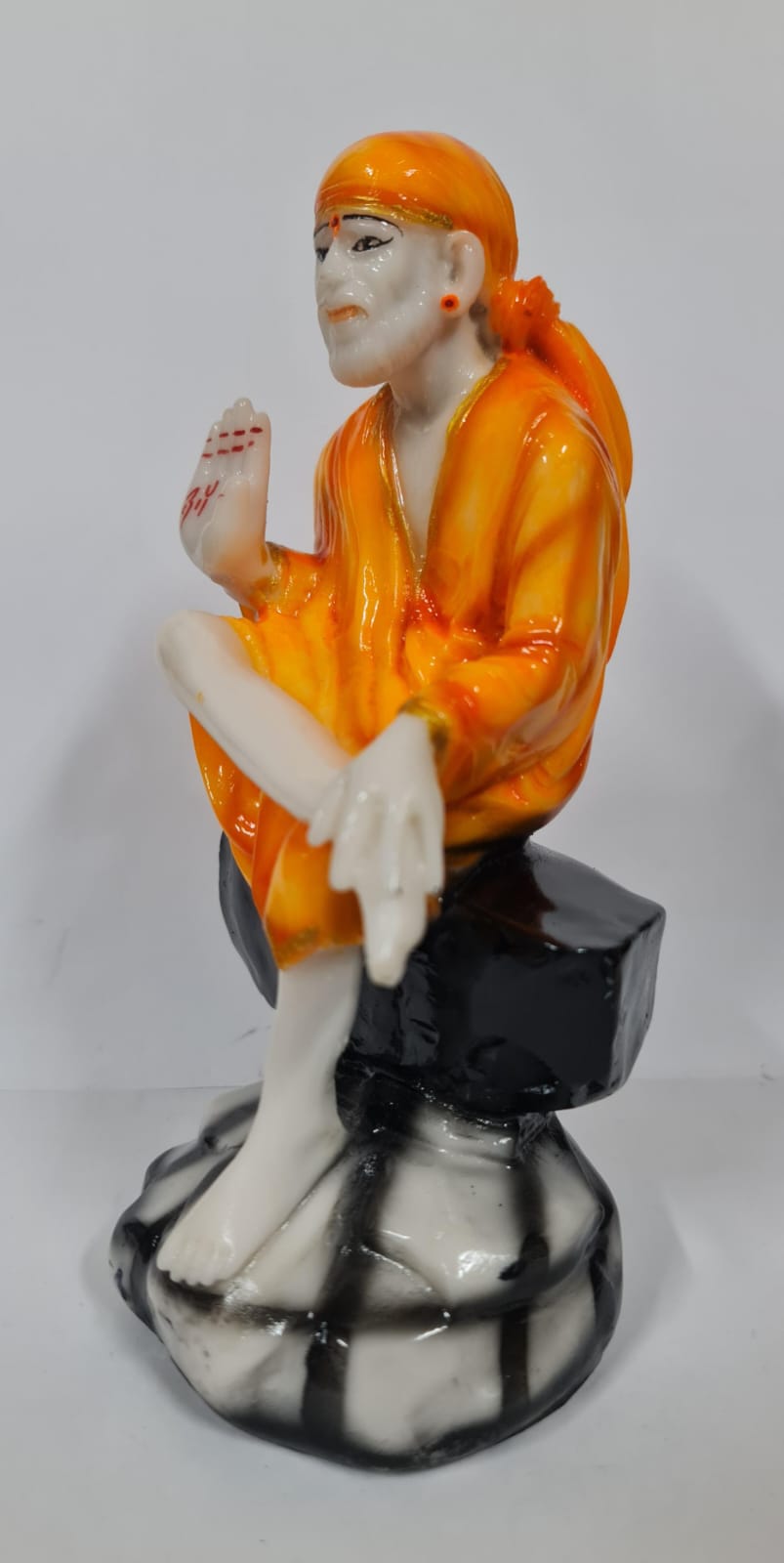 SAIBABA STATUE - Size (M) - Height 10.9 cm