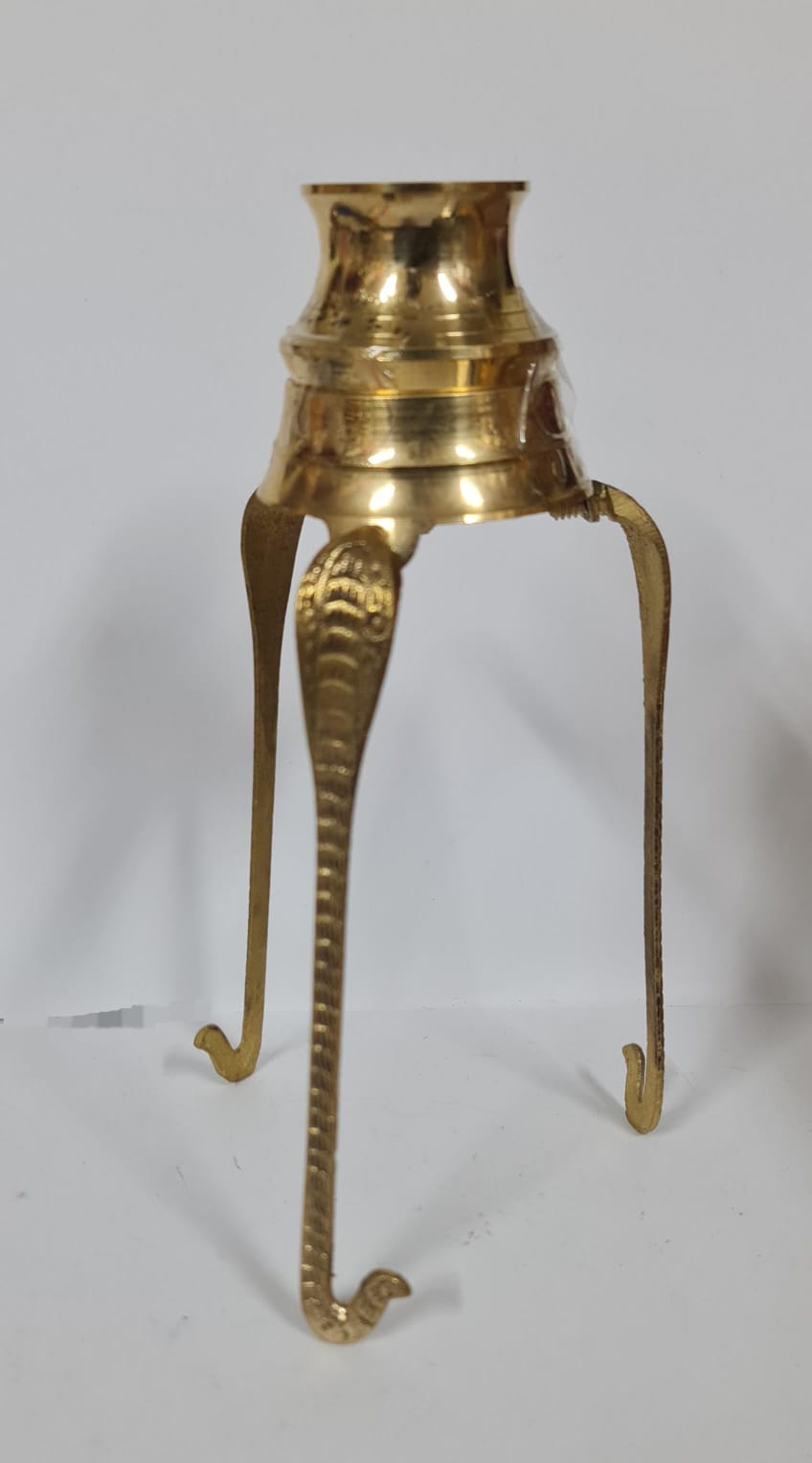 Shiva Ling Water Pot Stand