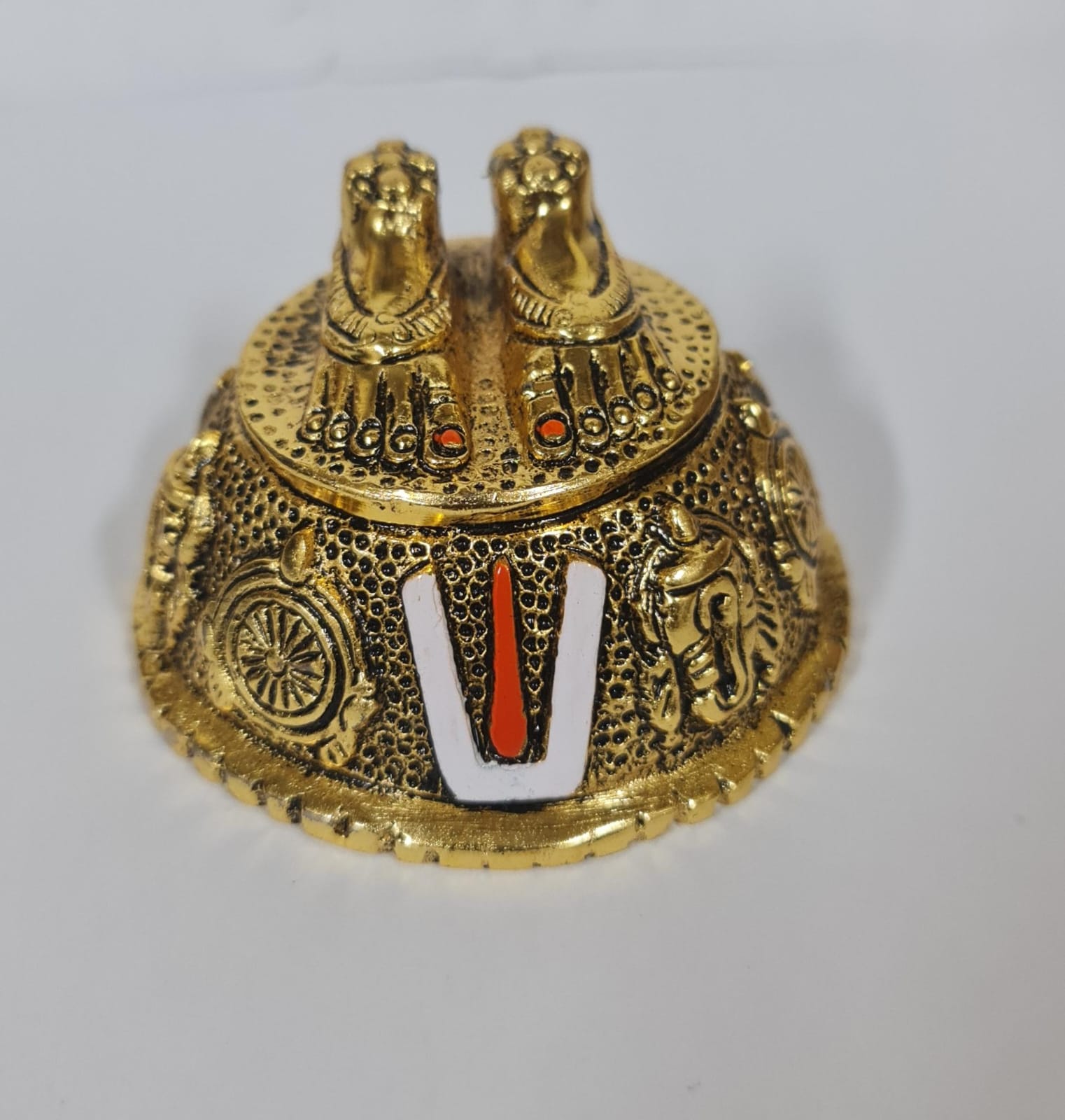 Metal Balaji Charan with Shanku Chakra Namam Gold Plated Lord Vishnu Charan with Shanku Chakra Religious Pooja Idol