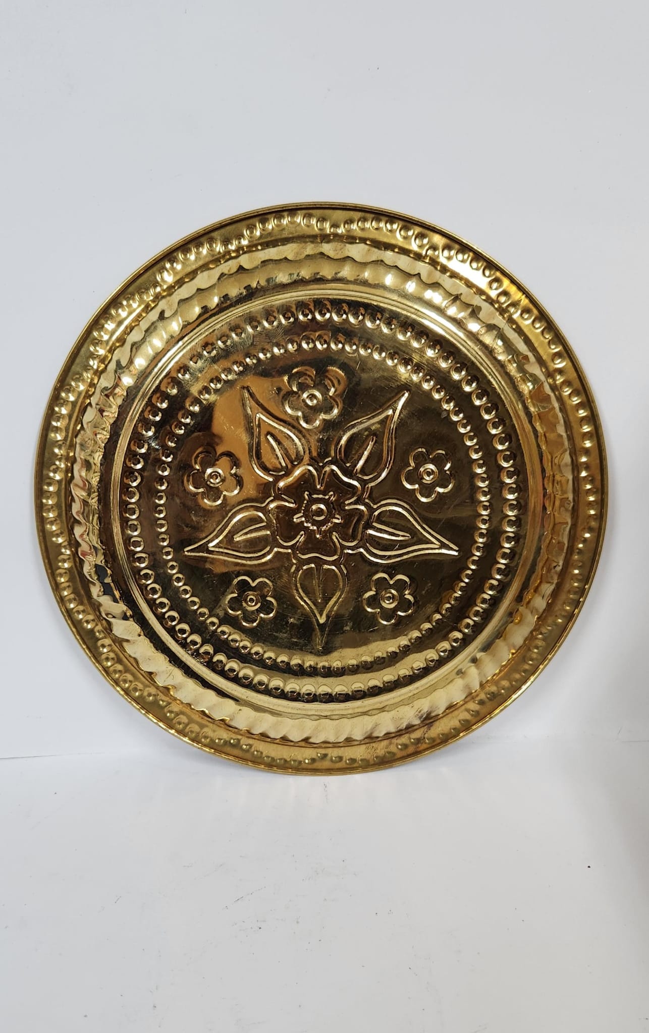 BRASS FLOWER PUJA THALI (S) -  10.8 cm