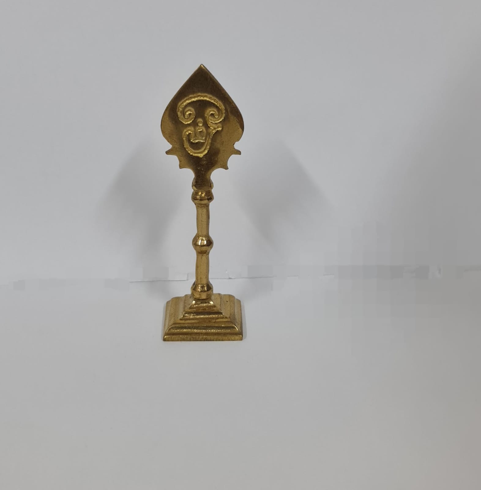 Solid Brass Vel With Base - Medium - 10CM (H)
