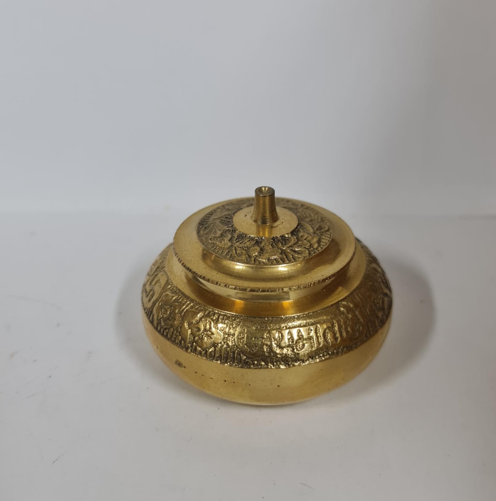 BRASS KUMKUM BOX