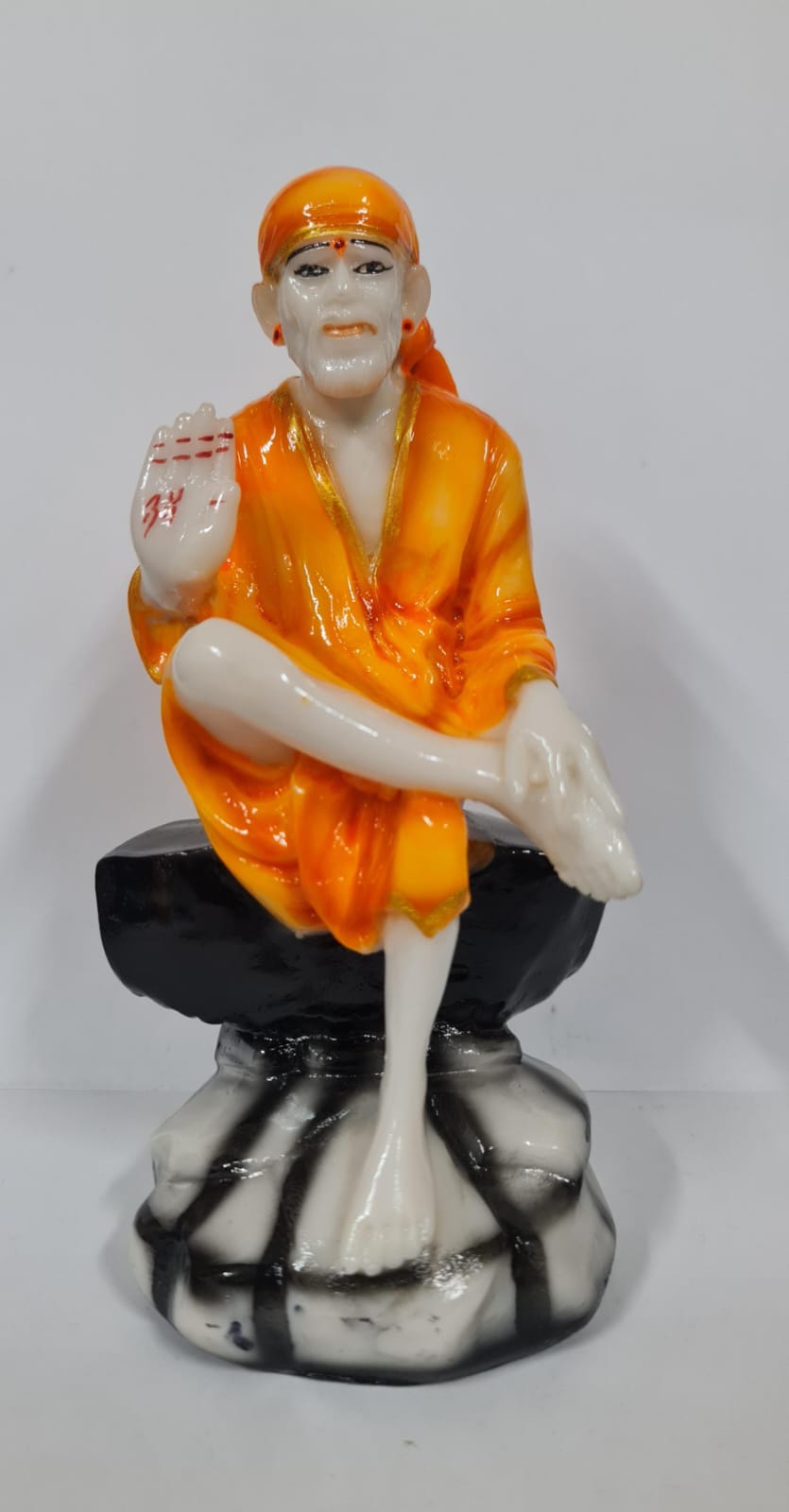 SAIBABA STATUE - Size (M) - Height 10.9 cm