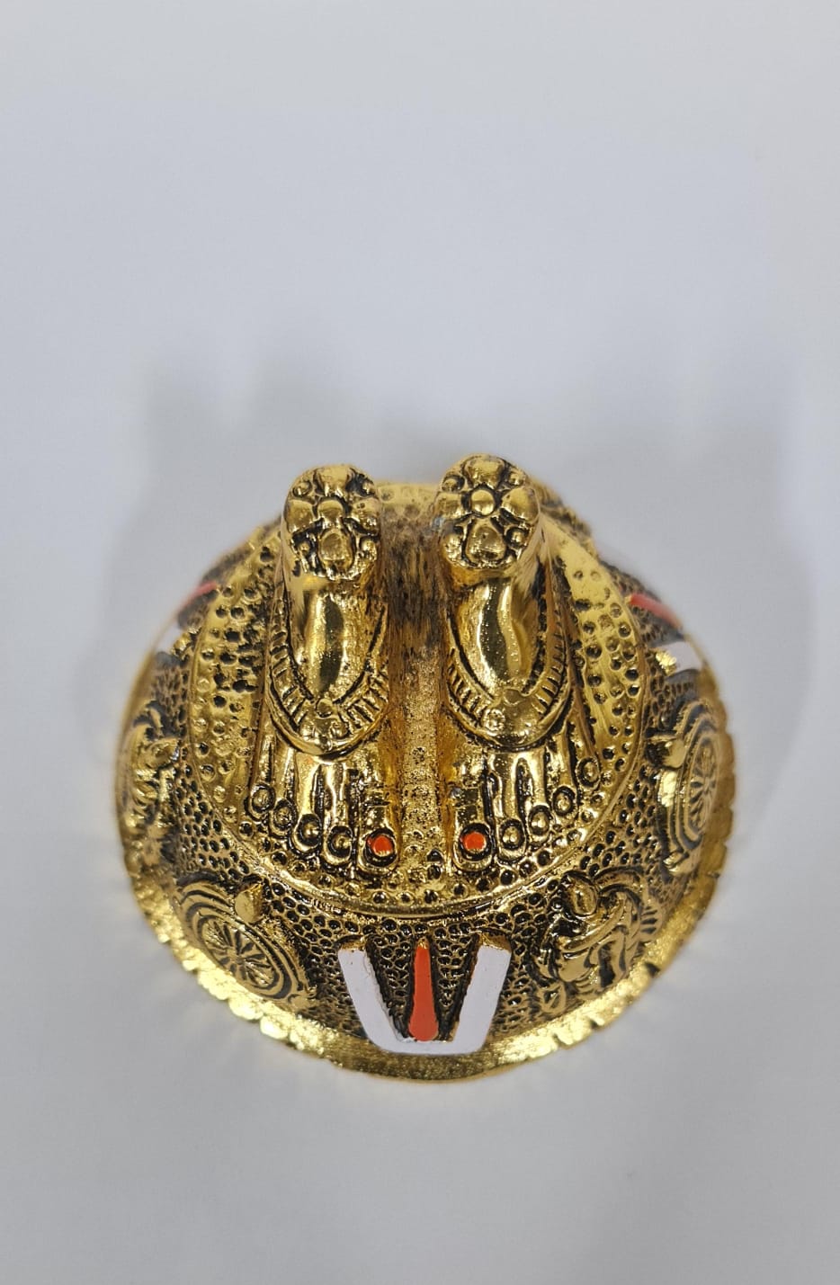 Metal Balaji Charan with Shanku Chakra Namam Gold Plated Lord Vishnu Charan with Shanku Chakra Religious Pooja Idol